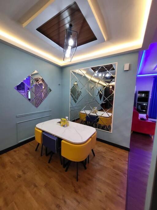 Villa Adn Luxury Karaoke, Pool,netflix,astro,bbq *