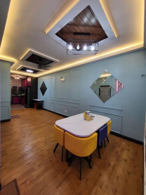 Villa Adn Luxury Karaoke, Pool,netflix,astro,bbq