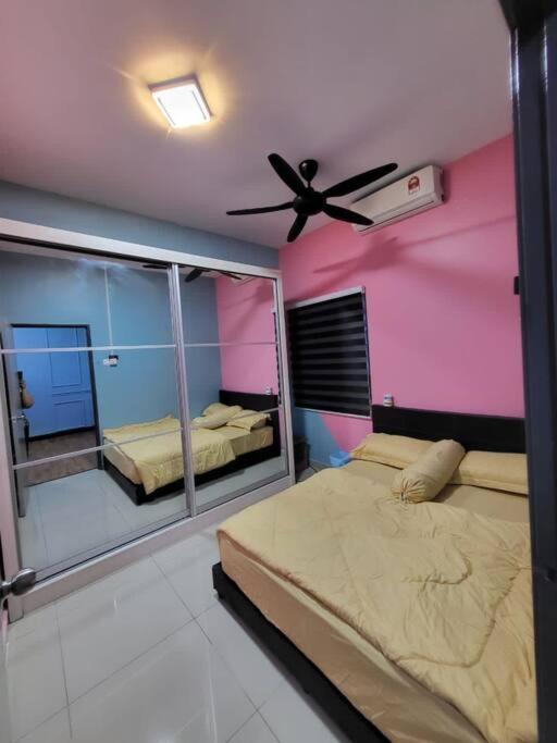 Adn Luxury Karaoke, Pool,netflix,astro,bbq Villa